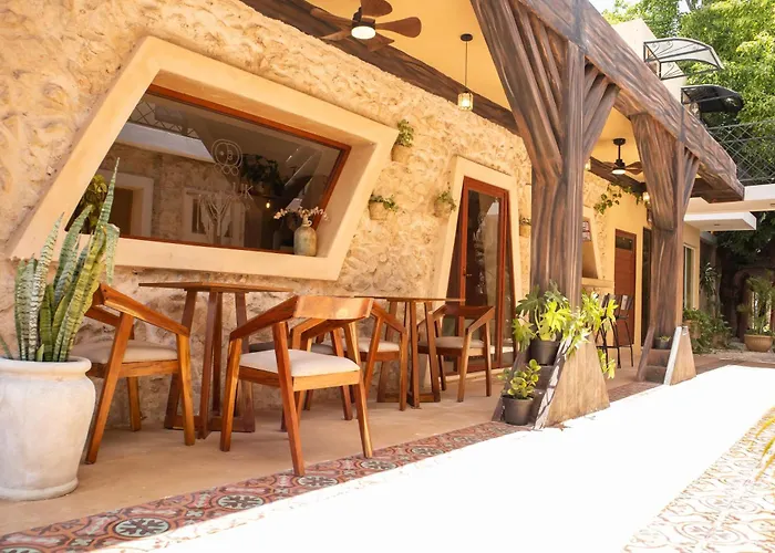 Hotel Tunich Naj & Hostal Valladolid 